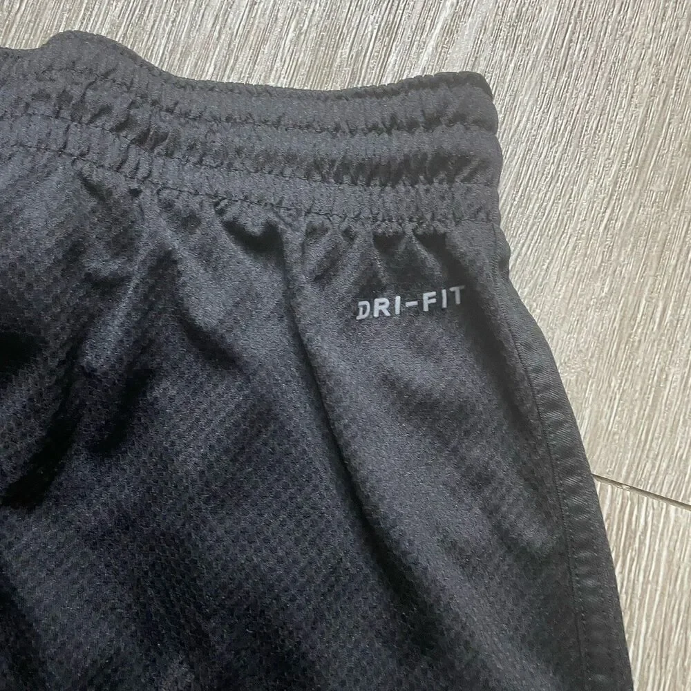 Jordan Shorts Mens 2XL Black Red Diamond Mesh Dri FIT Jumpman